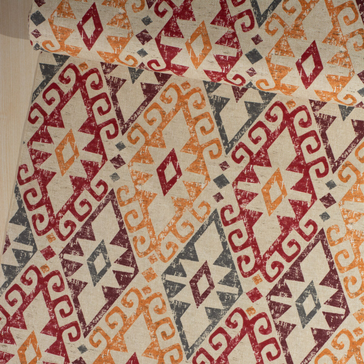 Kilim Kırmızı Duck Bezi Kumaş - Görsel 1